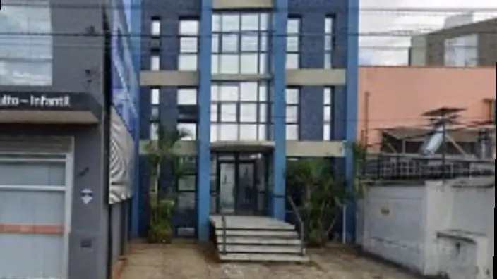Fachada do prédio na Rua Paula Bueno, 770